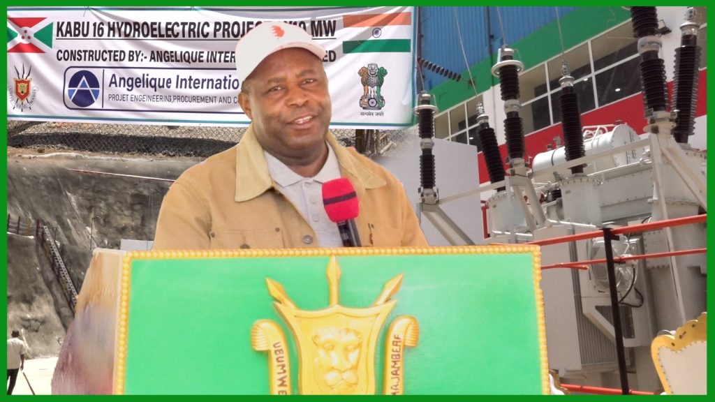 Le président Ndayishimiye dénonçant la corruption lors de l'inauguration du barrage Kabu16
